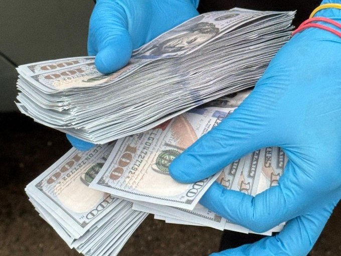 На Харківщині затримали жінку, яка за 25 тисяч доларів організовувала втечу військовозобов’язаних до Румунії